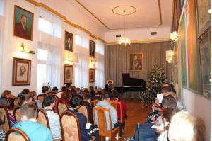 184th Concert for the Youth 'How to Listen to Music?”, Music and Literature Club in Wroclaw 7th Dec. 2017. <br> The performers were Alexey Komarov - piano and Juliusz Adamowski - commentary. Photo by Pawel Beresiuk.